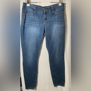 Maurice’s Denim Jeans Size XL Regular